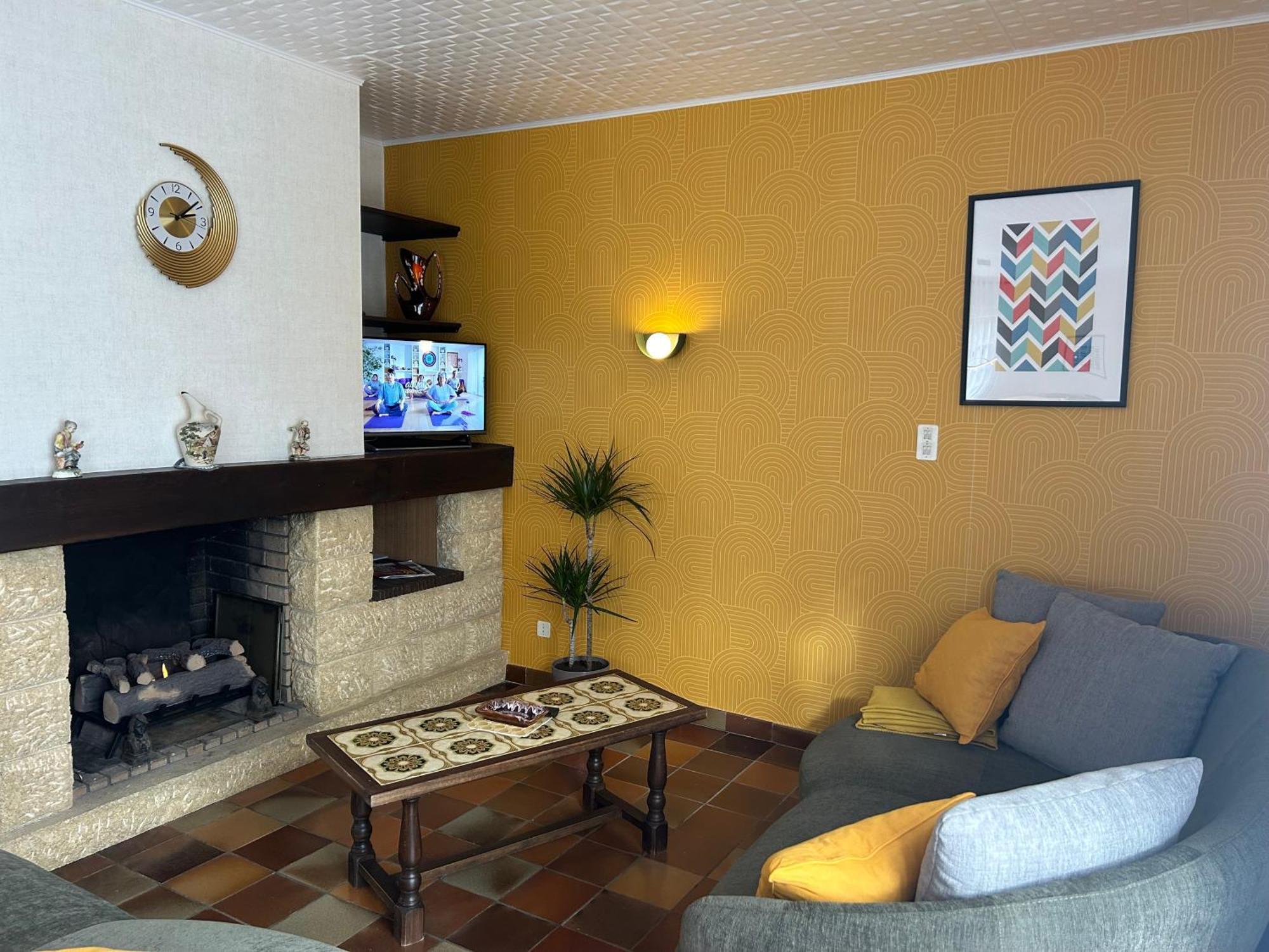 Gite La Maison Rose Lannemezan Εξωτερικό φωτογραφία